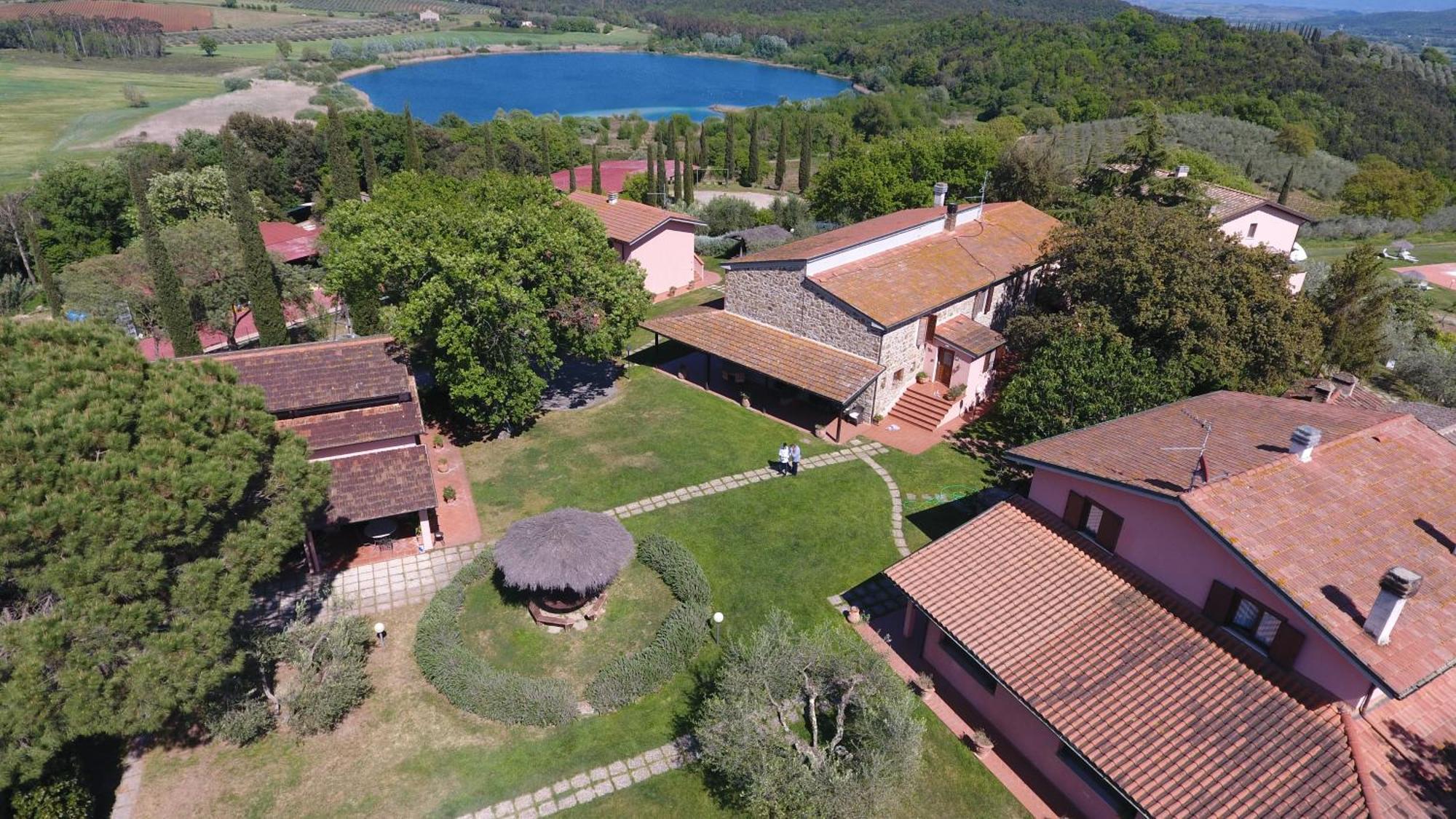 Agriturismo Poggio Corbello Vila La Pesta Exterior foto