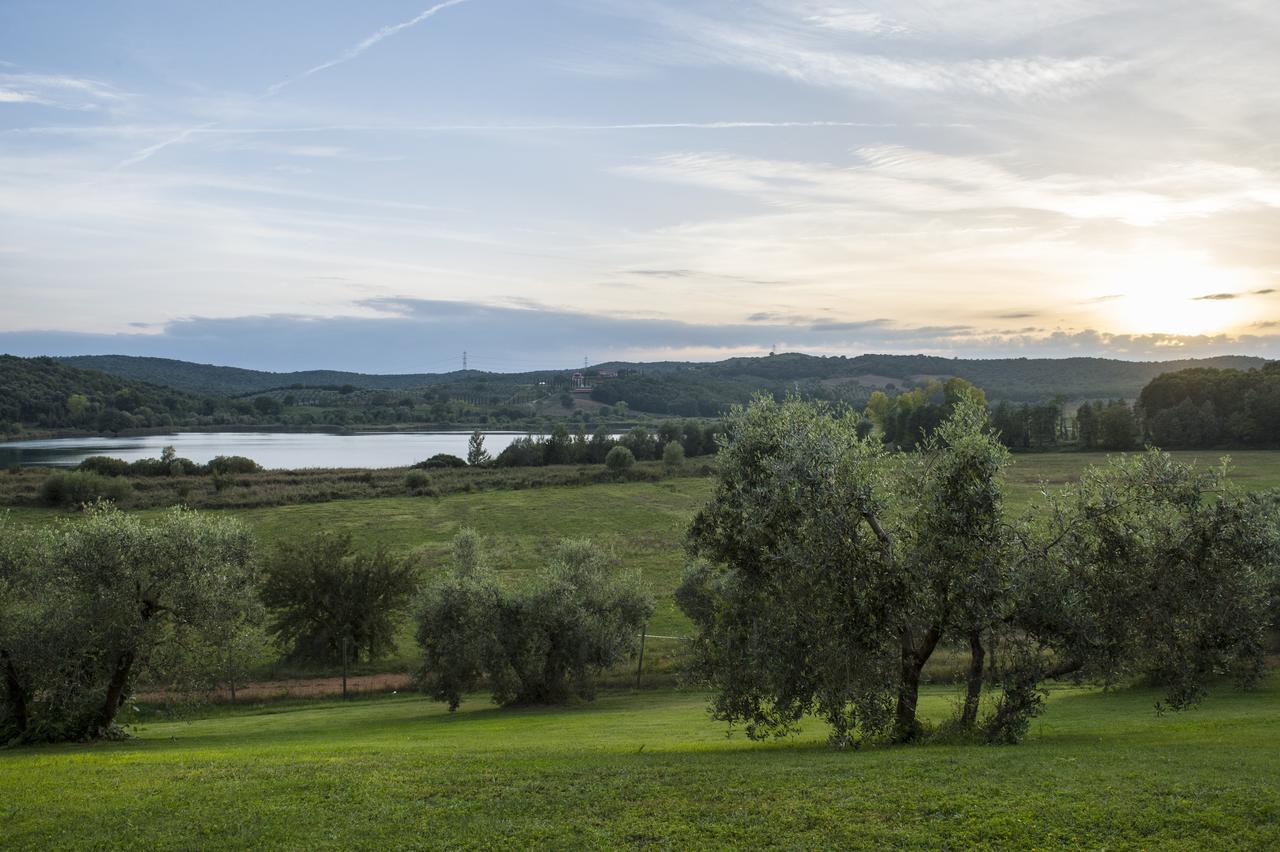 Agriturismo Poggio Corbello Vila La Pesta Exterior foto